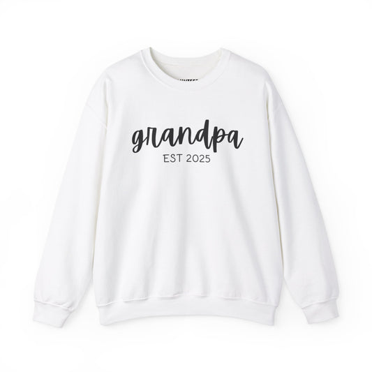 Unisex Heavy Blend™ Crewneck Grandpa EST 2025 Sweatshirt